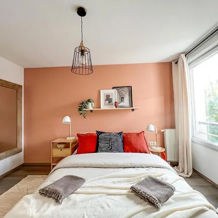 Confortable T2 Pour 4 Voyageurs, Parking Prive Et Terrasse Toulouse Exterior photo